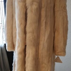Elegant Cream Fur Coat